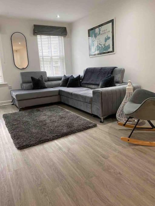 Luxury Town Centre Apartment Walking Distance To Rsc Theatre Stratford-upon-Avon Eksteriør billede