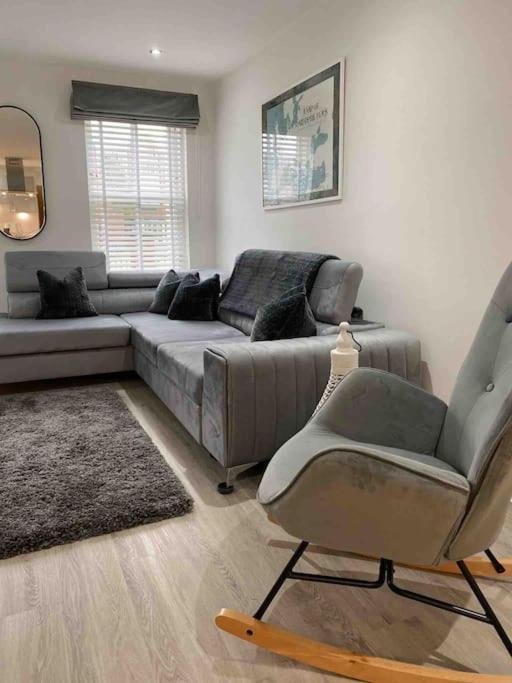Luxury Town Centre Apartment Walking Distance To Rsc Theatre Stratford-upon-Avon Eksteriør billede