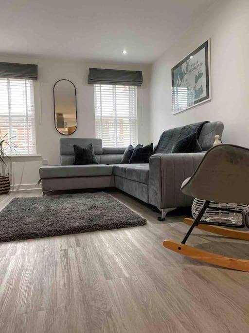 Luxury Town Centre Apartment Walking Distance To Rsc Theatre Stratford-upon-Avon Eksteriør billede